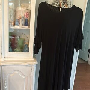 Bellamie dress with pockets!